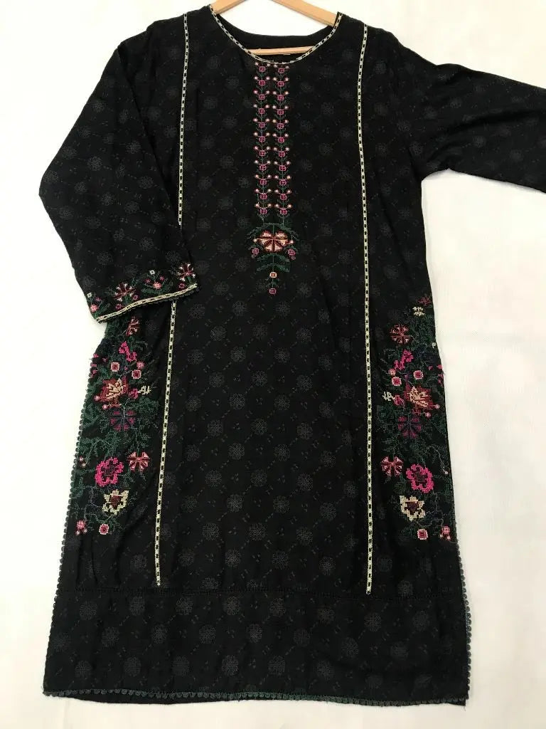 Elegant Black Embroidered 3-Piece Stitched Linen Suit with Printed Dupatta Ayesha Fashion Boutique