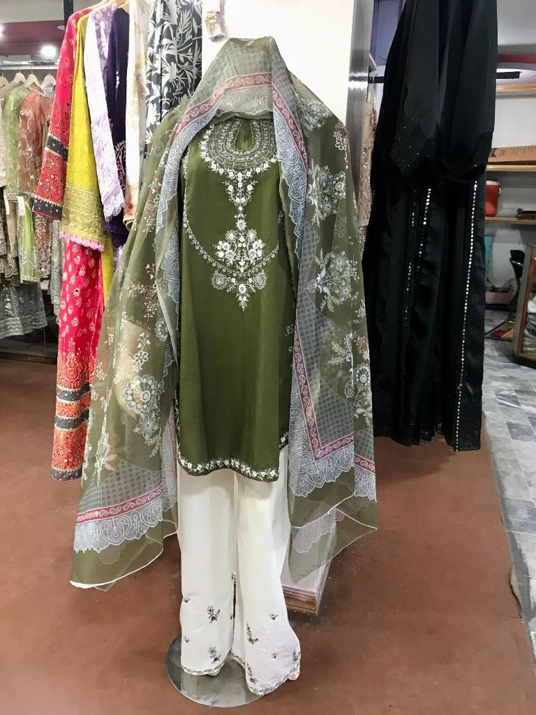 Women's Stitched 3-Piece Embroidered Cotton Lawn Suit with Farshi Shalwar