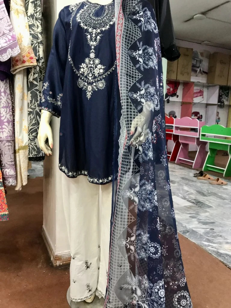 Women's Stitched 3-Piece Embroidered Cotton Lawn Suit with Farshi Shalwar