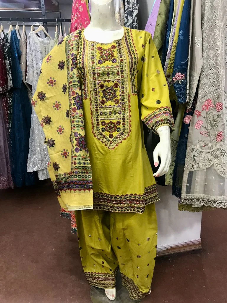 Women's Stitched 3-Piece Printed Cotton Lawn Suit with Matching Dupatta & Shalwar